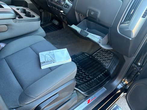 Used 2015 Chevrolet Silverado 1500 LT image 17