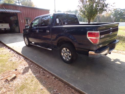 Used 2014 Ford F150 XLT image 5