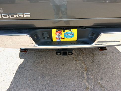 Used 2004 Dodge Ram 1500 Truck SLT image 13