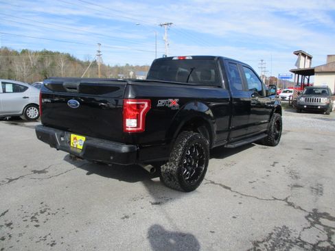 Used 2017 Ford F150 STX image 6