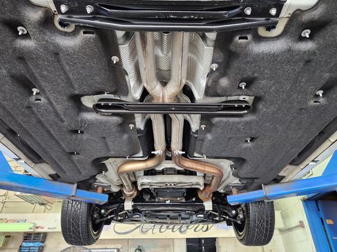 Used 2019 Chrysler 300 S RWD image 11