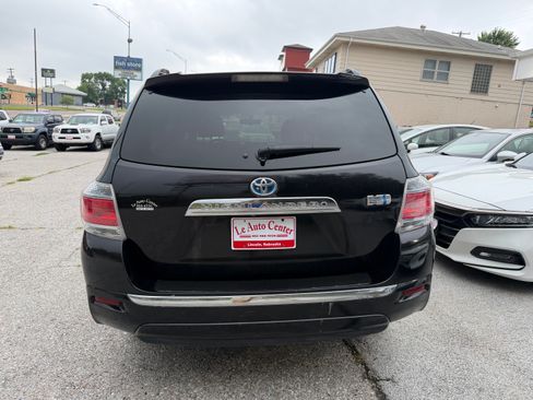 Used 2013 Toyota Highlander 4WD Hybrid image 3