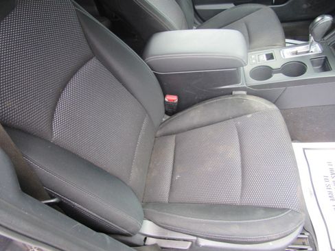 Used 2015 Subaru Outback 2.5i Premium AWD/4WD image 16