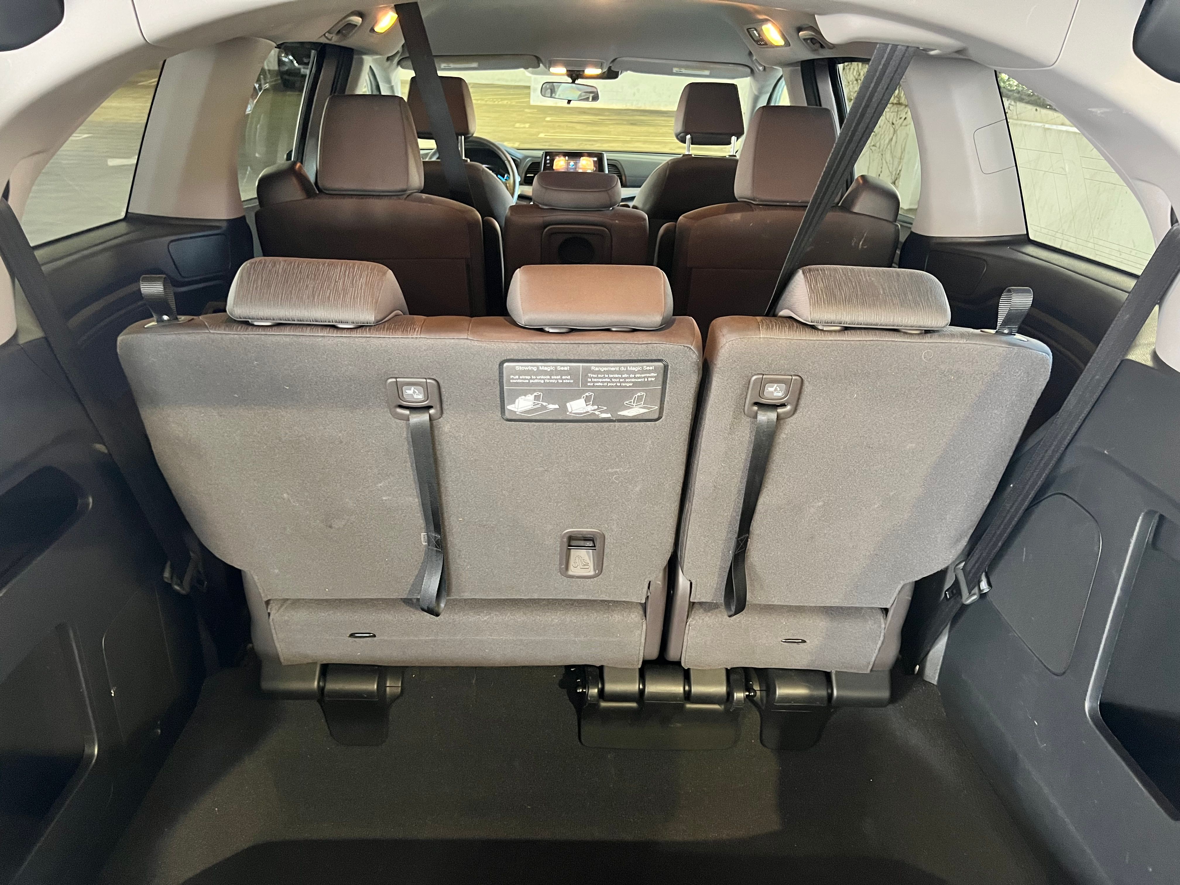 Used 2019 Honda Odyssey EX image 16