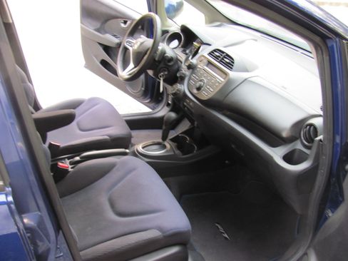 Used 2013 Honda Fit Sport image 14