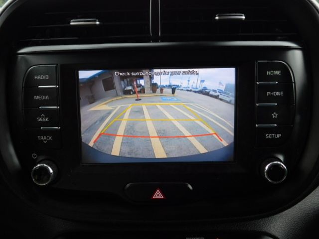 Used 2020 Kia Soul S FWD image 17