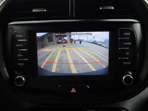 Used 2020 Kia Soul S image 17