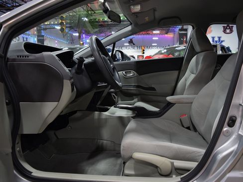 Used 2012 Honda Civic LX image 16
