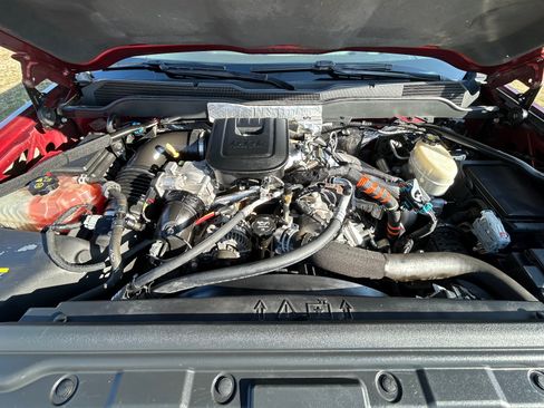 Used 2015 Chevrolet Silverado 2500 LTZ image 17