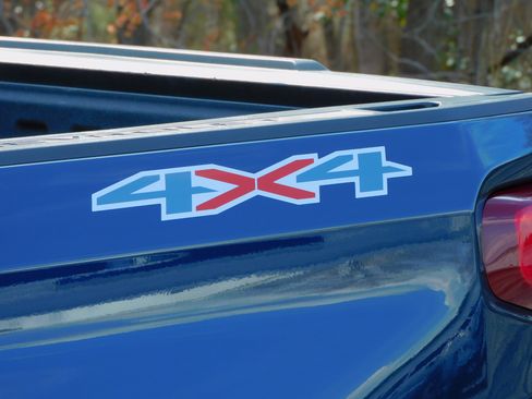 Used 2023 Chevrolet Silverado 1500 LT image 13