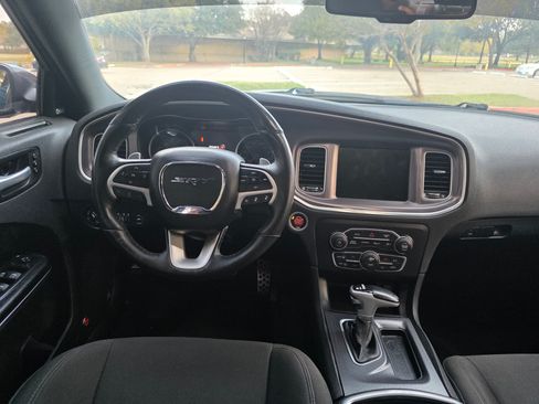 Used 2018 Dodge Charger Scat Pack image 10