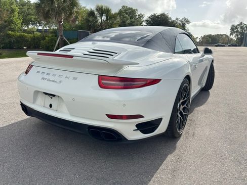 Used 2014 Porsche 911 Turbo S Cabriolet AWD/4WD image 9