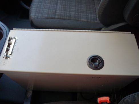 Used 2016 Mercedes-Benz Metris image 17