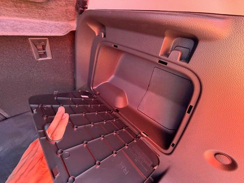 Used 2022 Chevrolet Trax LT image 29