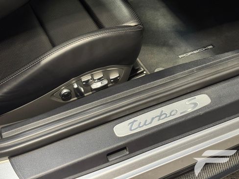Used 2017 Porsche 911 Turbo S image 44