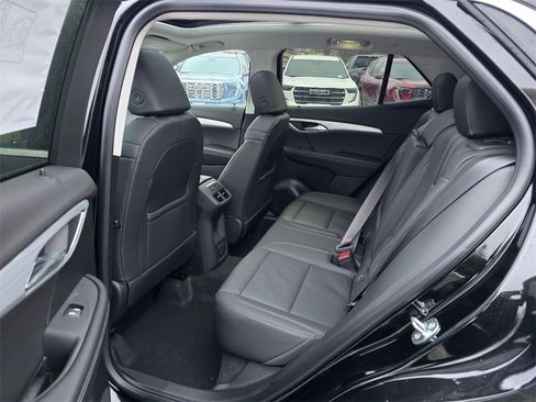 New 2026 Buick Envision Avenir image 25