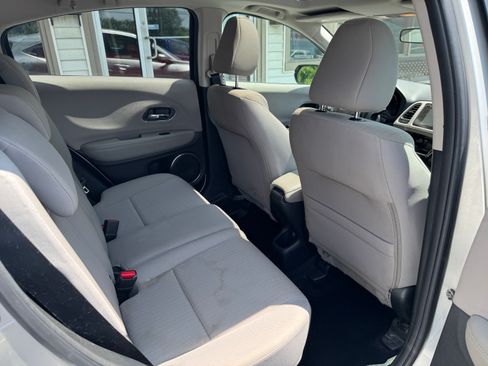 Used 2016 Honda HR-V AWD EX image 17