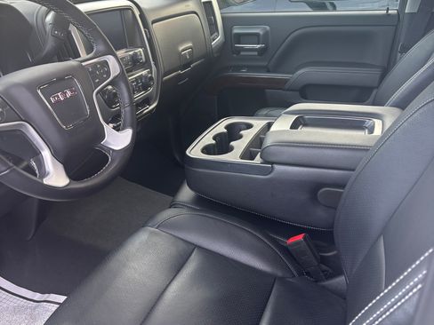 Used 2019 GMC Sierra 1500 Limited SLE image 4