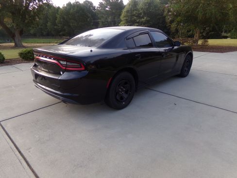 Used 2015 Dodge Charger Police RWD image 5