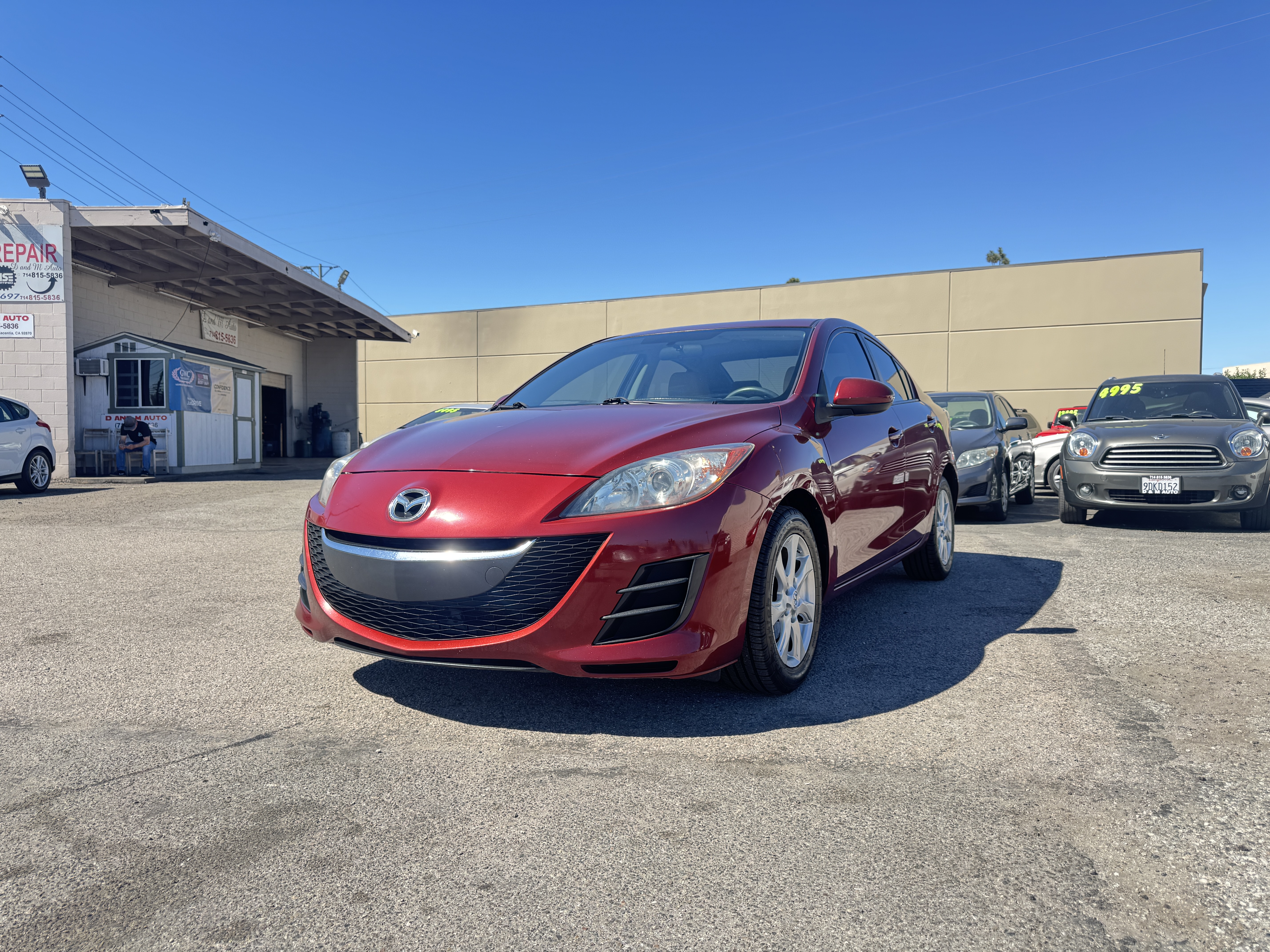 Used 2010 MAZDA MAZDA3 i Touring Sedan FWD image 2