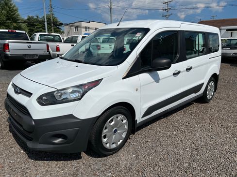 Used 2018 Ford Transit Connect XL image 1