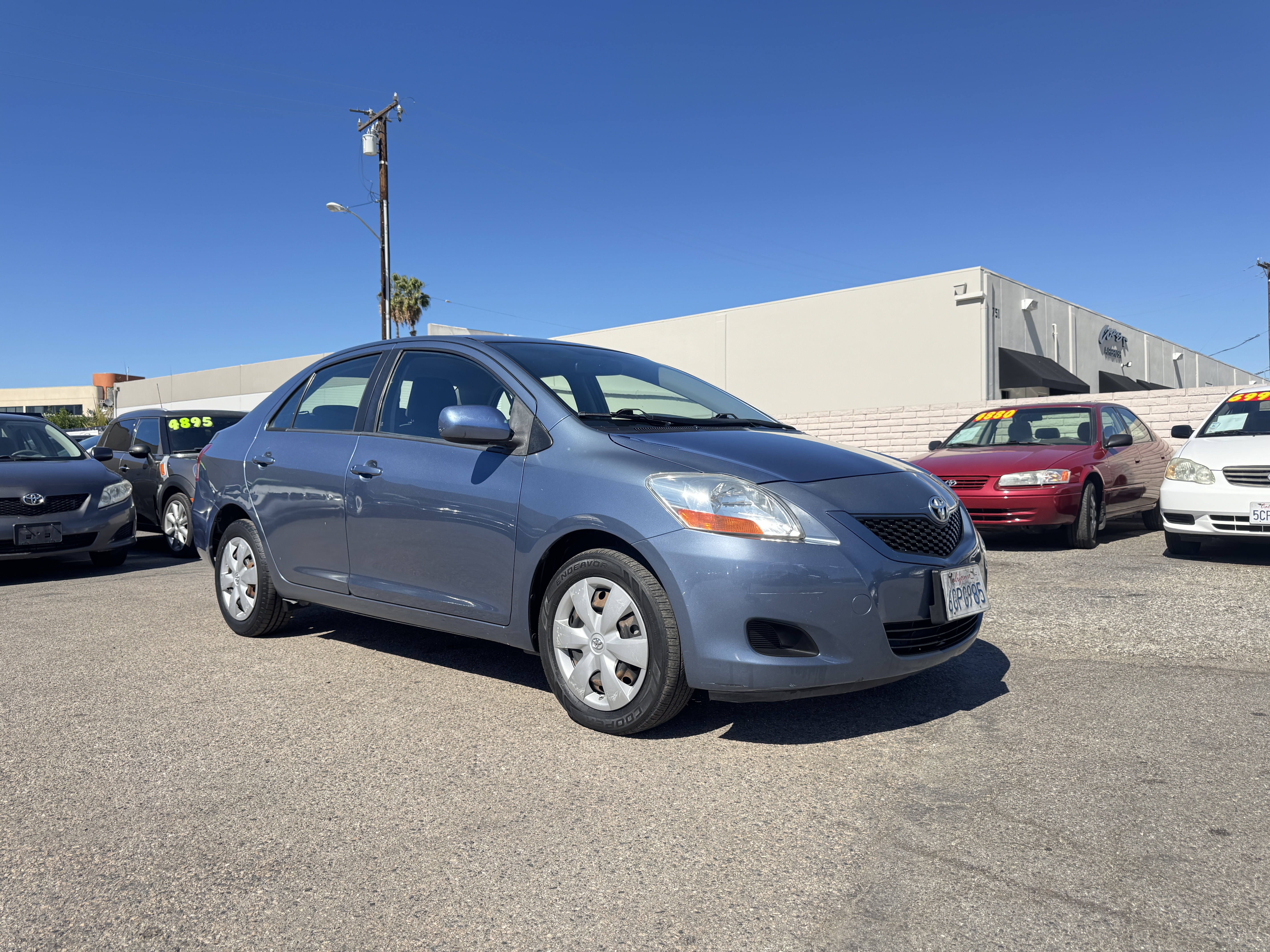 Used 2009 Toyota Yaris Sedan FWD image 11