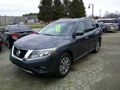 Used 2014 Nissan Pathfinder SV