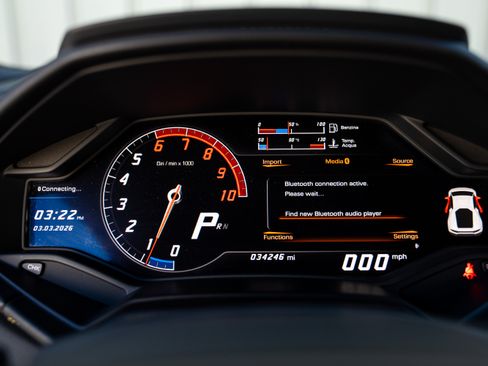 Used 2015 Lamborghini Huracan LP 610-4 image 28