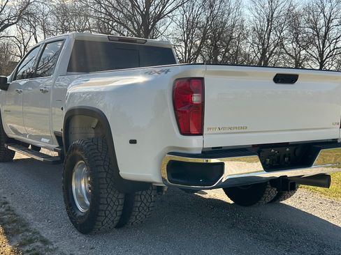 Used 2021 Chevrolet Silverado 3500 LTZ image 7