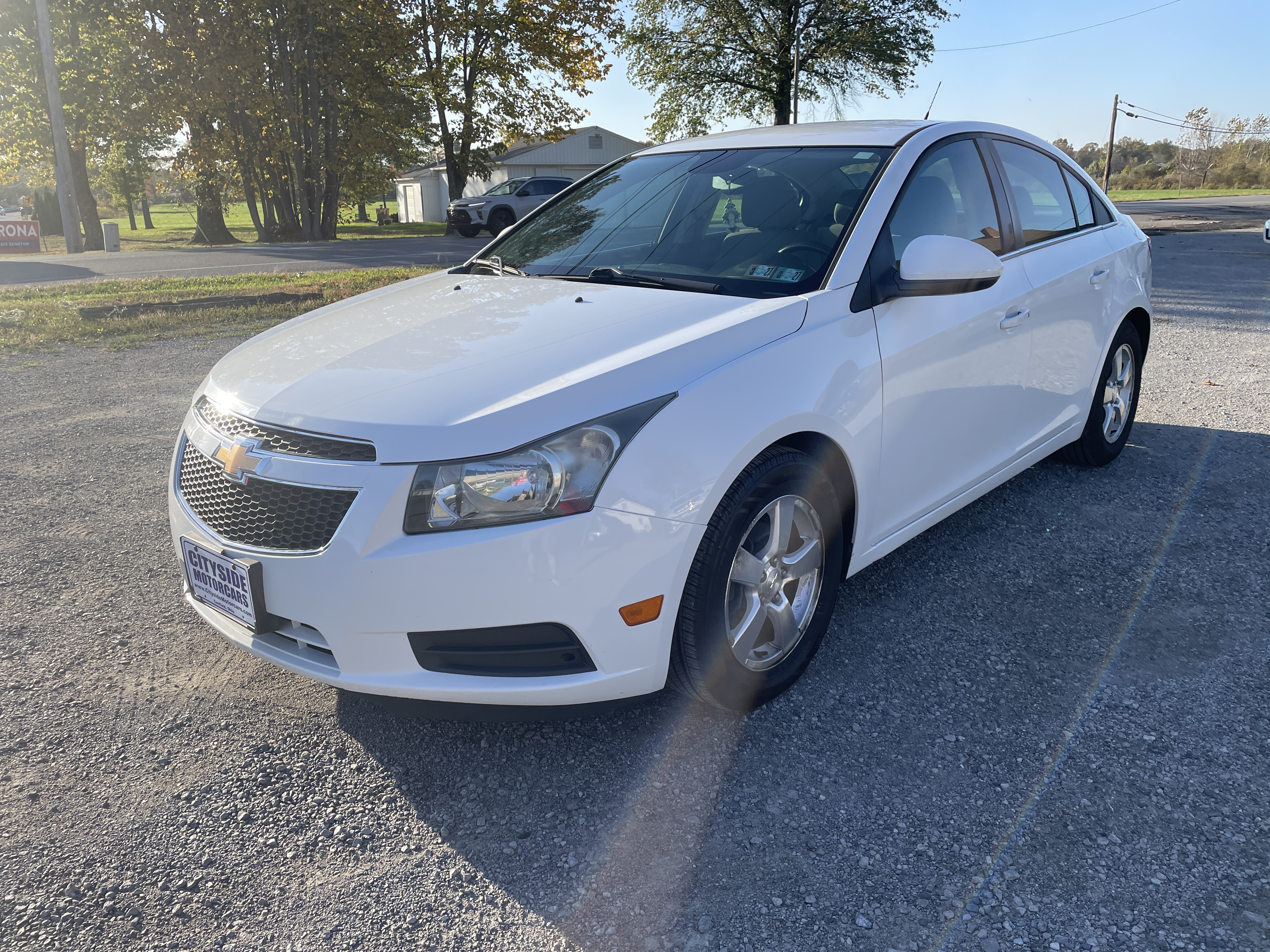 Used 2014 Chevrolet Cruze LT FWD image 1
