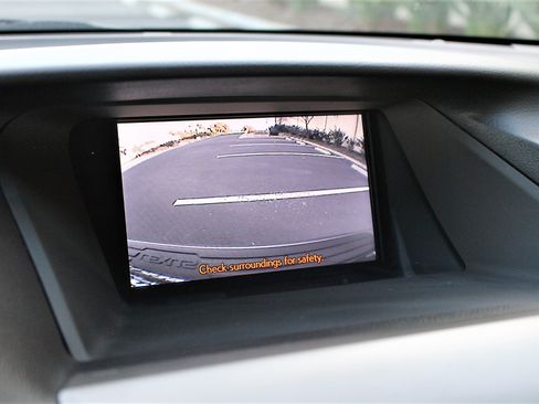 Used 2013 Lexus RX 450h image 30