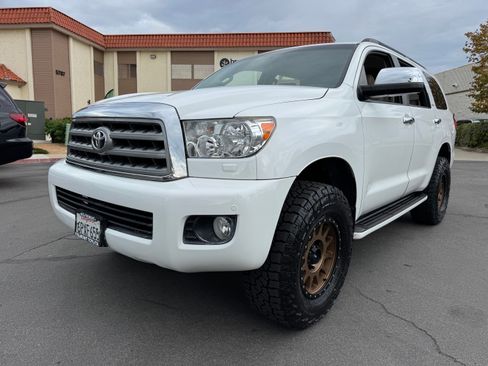 Used 2011 Toyota Sequoia Limited image 5