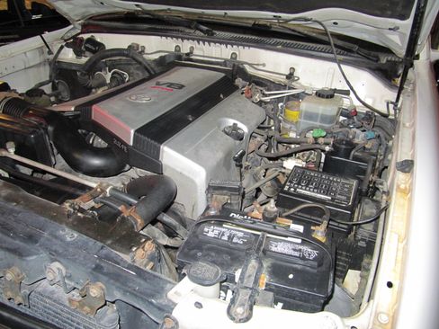 Used 2000 Toyota Land Cruiser image 22