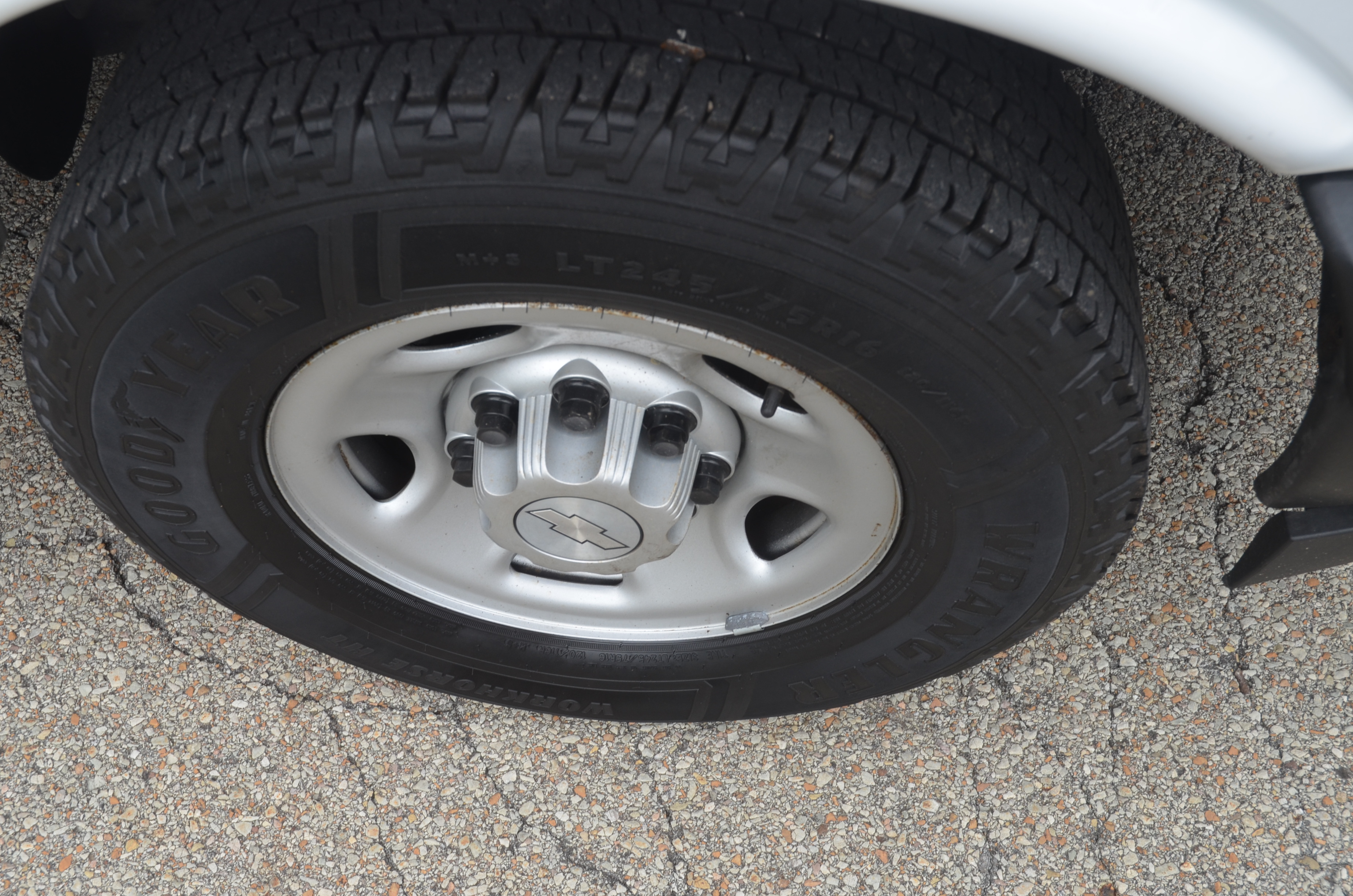 Used 2019 Chevrolet Express 2500 UNAVAIL RWD image 21