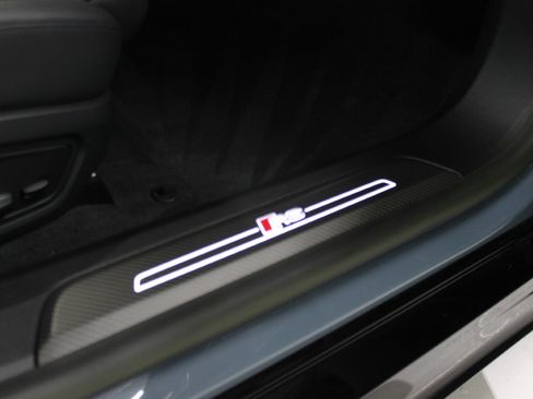 Used 2023 Audi RS e-tron GT image 50