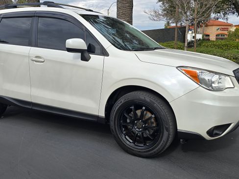 Used 2016 Subaru Forester 2.5i Premium image 41