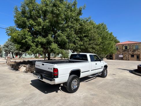 Used 1999 Dodge Ram 2500 Truck 4x4 Quad Cab image 11