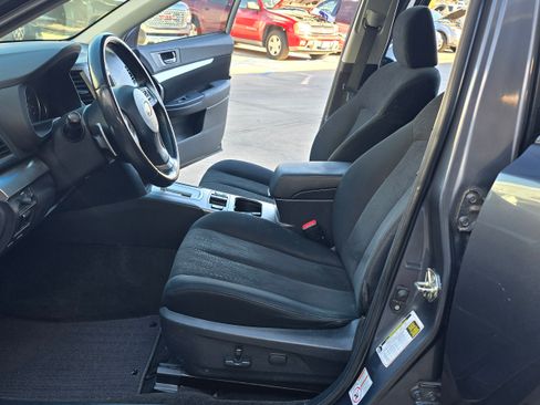 Used 2014 Subaru Outback 2.5i Premium image 30