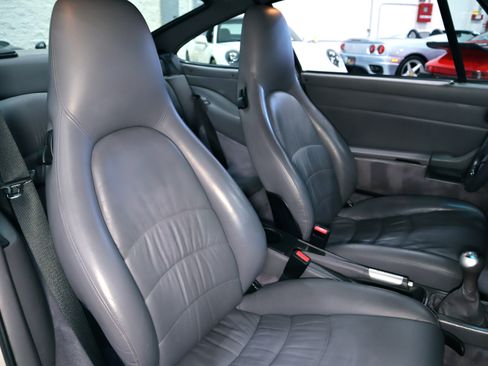 Used 1997 Porsche 911 Carrera 4S image 15