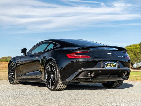Used 2014 Aston Martin Vanquish Coupe RWD image 4