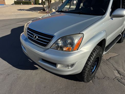 Used 2005 Lexus GX 470 image 10