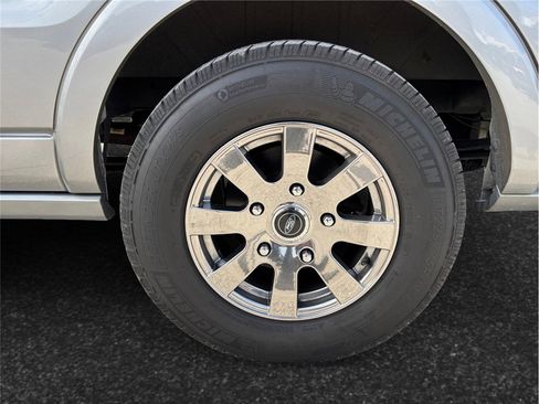 Used 2019 Ford Transit 150 image 14