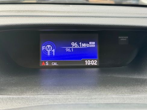 Used 2015 Honda CR-V LX image 6