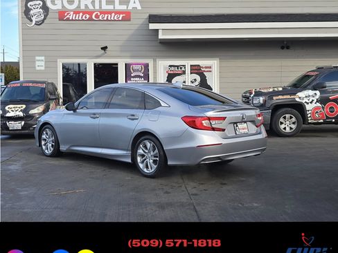 Used 2018 Honda Accord LX image 5