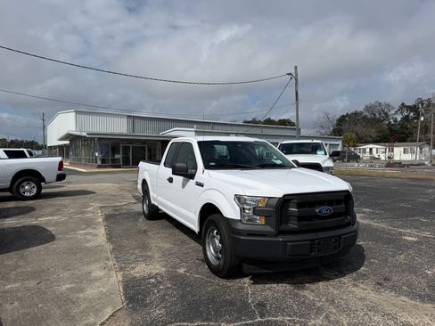 Used 2017 Ford F150 XL image 1