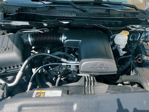 Used 2019 RAM 1500 Tradesman image 11