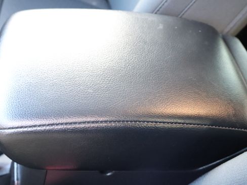 Used 2021 Jeep Wrangler Sport S image 35