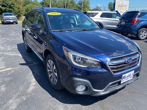 Used 2018 Subaru Outback 3.6R Touring image 4