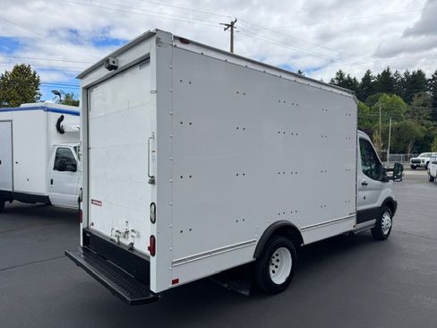Used 2019 Ford Transit 350 138 DRW RWD image 7