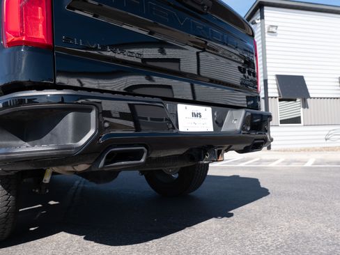 Used 2024 Chevrolet Silverado 1500 High Country image 30